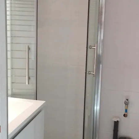 Studio Cabine Climatise Avec Piscine, Parking Et Proche Du Port - Cap D'agde - Fr-1-801-7 Appartement